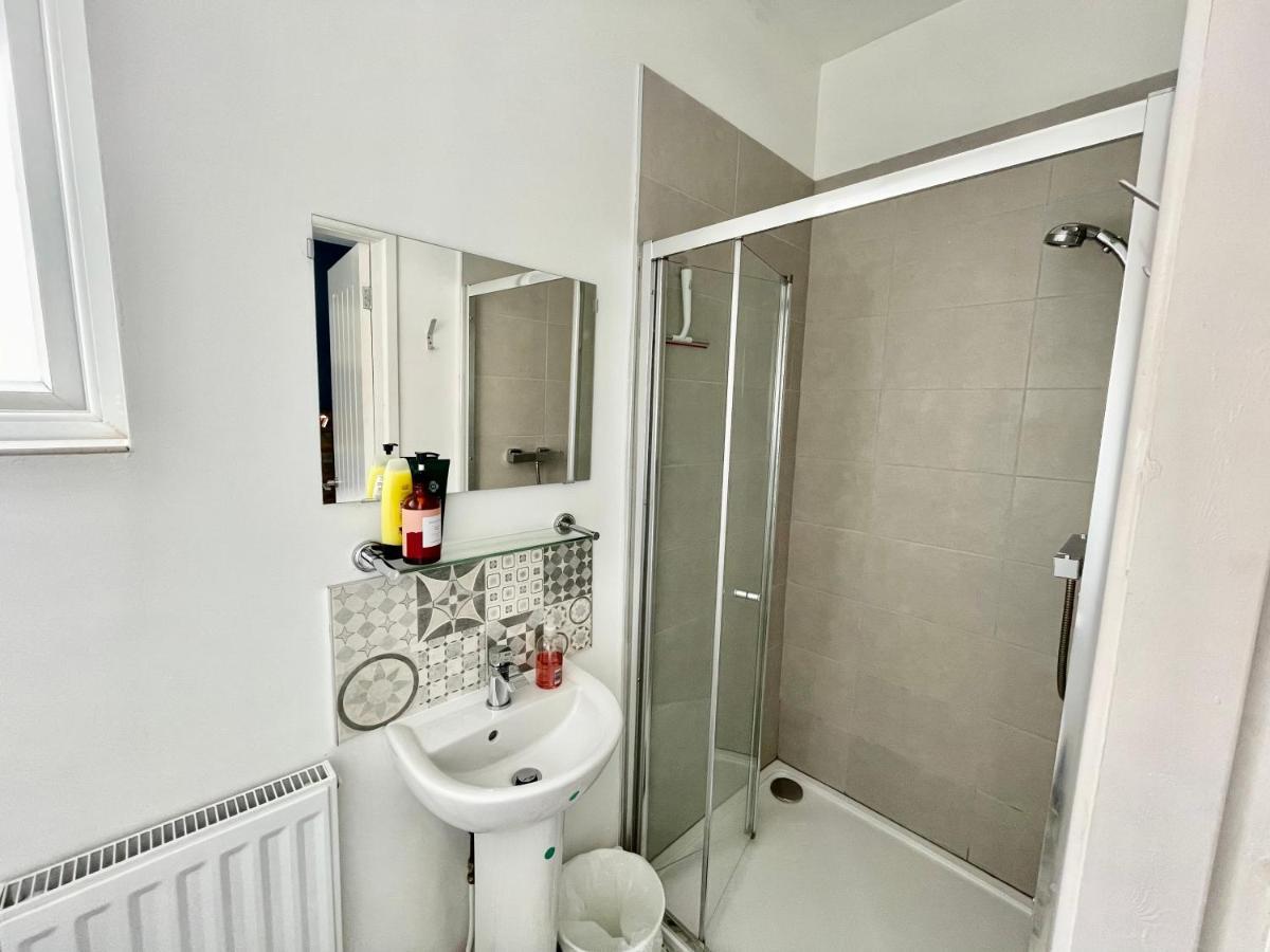 The Corner House - Modern Chesterfield Town Centre Apartments Εξωτερικό φωτογραφία