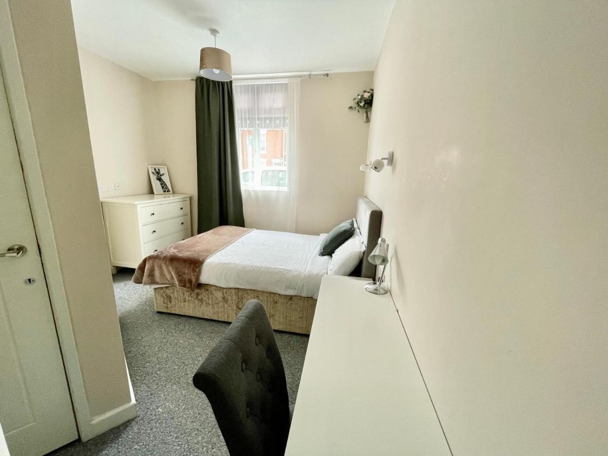 The Corner House - Modern Chesterfield Town Centre Apartments Εξωτερικό φωτογραφία