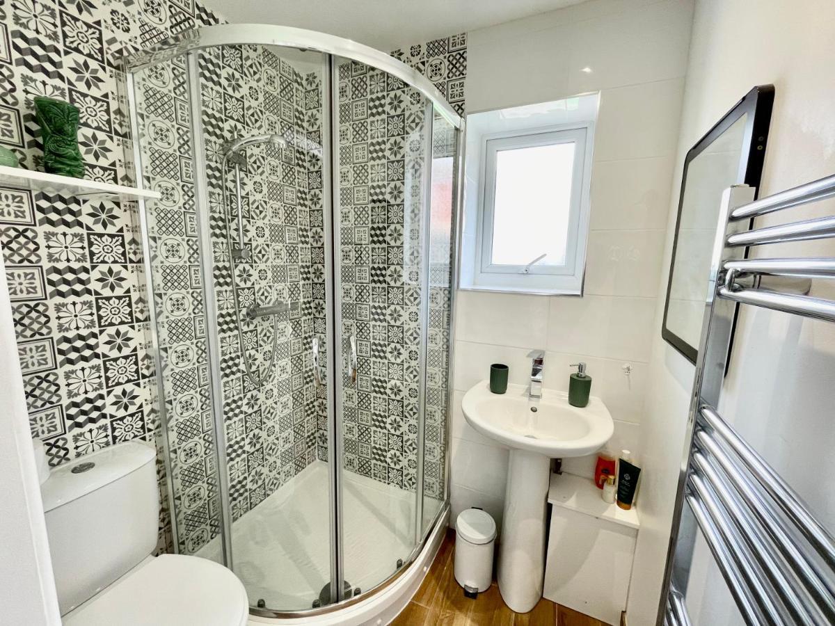 The Corner House - Modern Chesterfield Town Centre Apartments Εξωτερικό φωτογραφία